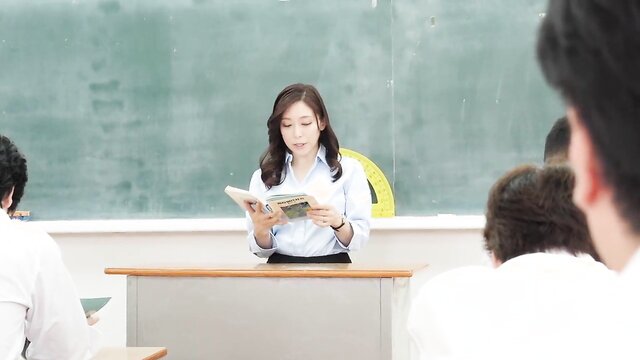 Married Teacher Yuko Shiraki Gets 10 Times More Wet In A Climax Class Where She Can\'t Speak