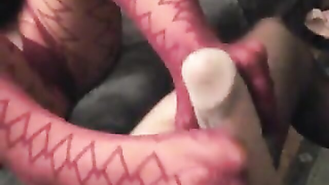 Pantyhose footjob Footjob with Happy End in a patterned Ph