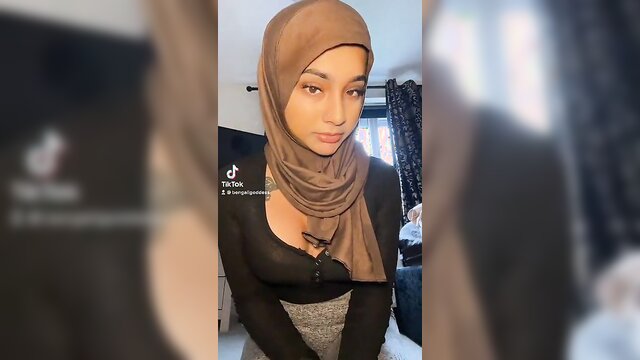 Yasmina Khan hijabi tiktok oiled boobs hard nipples #tiktok #nsfw #naked #hijabi #hoejabi #boobs #nude #oil