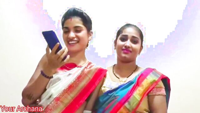 Chachi ne Bhatija ko Phone Karke Bolwaya Fir Dono Chachiyon ne Mil ke Chudwaya With Hindi Audio Subscribe My Channel