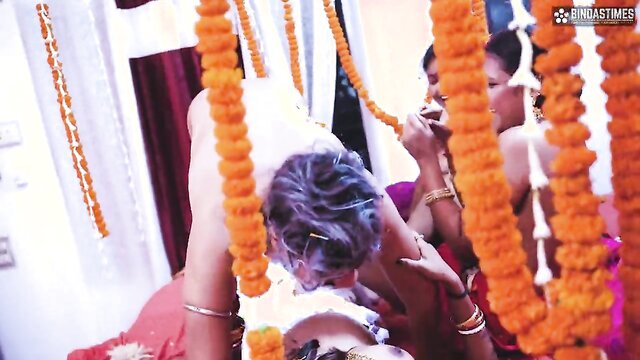 Tharki Burha Nikala Suhagraat manane apne teen nai nawali Biwiyon ke sath aur Kia Kand ( Hindi Audio ) Tharki Burha Nikala Suhagraat manane apne teen nai nawali Biwiyon ke sath aur Kia Kand ( Hindi Audio ), Full Movie , Hardcore sex, Old man fucks three wives , BBW , Small Tits, Different style sex, Cumshot , wedding night