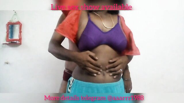 Tamil baby enjoy with her ex boy friend enjoy Live show for third person