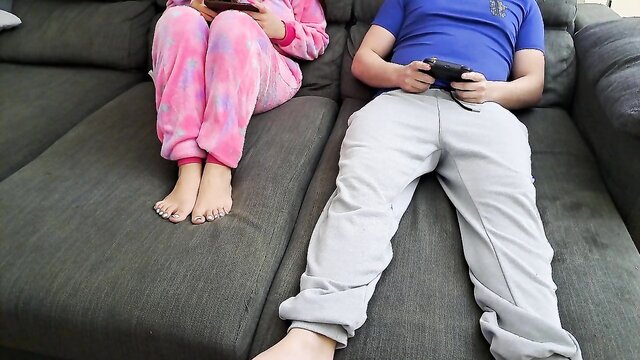 Stepsister sucks stepbrother and eats his sperm while he plays video games Stepsister sucks stepbrother and eats his sperm while he plays video games