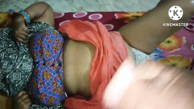 Indian wife Payal bhabi ki navel sex.... monthly period is continue Hi friends this is a Indian rollplay video.plz watch this video and enjoy