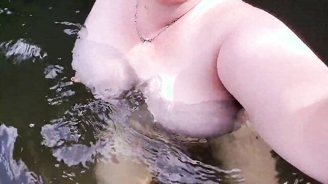 Busty BBW bouncy bathing beauty Perfect curvy babe sneaks away for some public nudity. Enjoy the perfect huge boobs, floating and bouncing showing off her perfect body