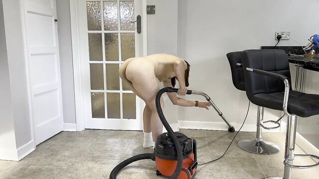 Henry Fucking Hoover - Do YOU suck in the nude? Nothing quite like sucking with Henry when in the nude... that is doing housework...Its JUST a fucking hoover. A women job is never done as they say, and one way or another, I end up sucking hard,
