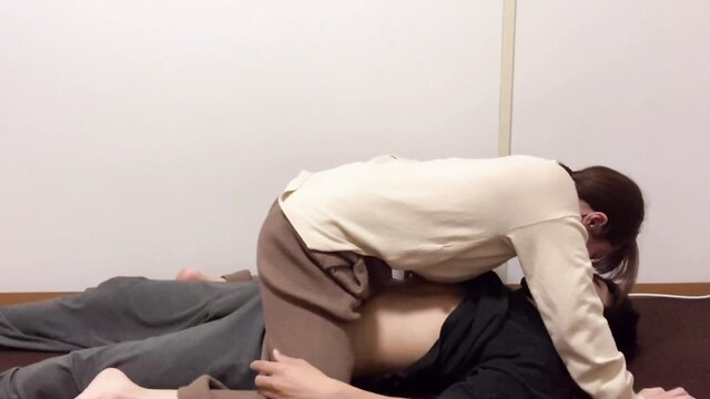 Youtube初撮影後にドМイケメン男を乳首めフェラと中出し騎乗位で襲っちゃいました。japanese amateur youtuber cowgirl sex - えむゆみカップル Apr 30th 2021