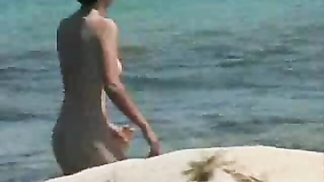 Voyeur Cam At Nudist Beach